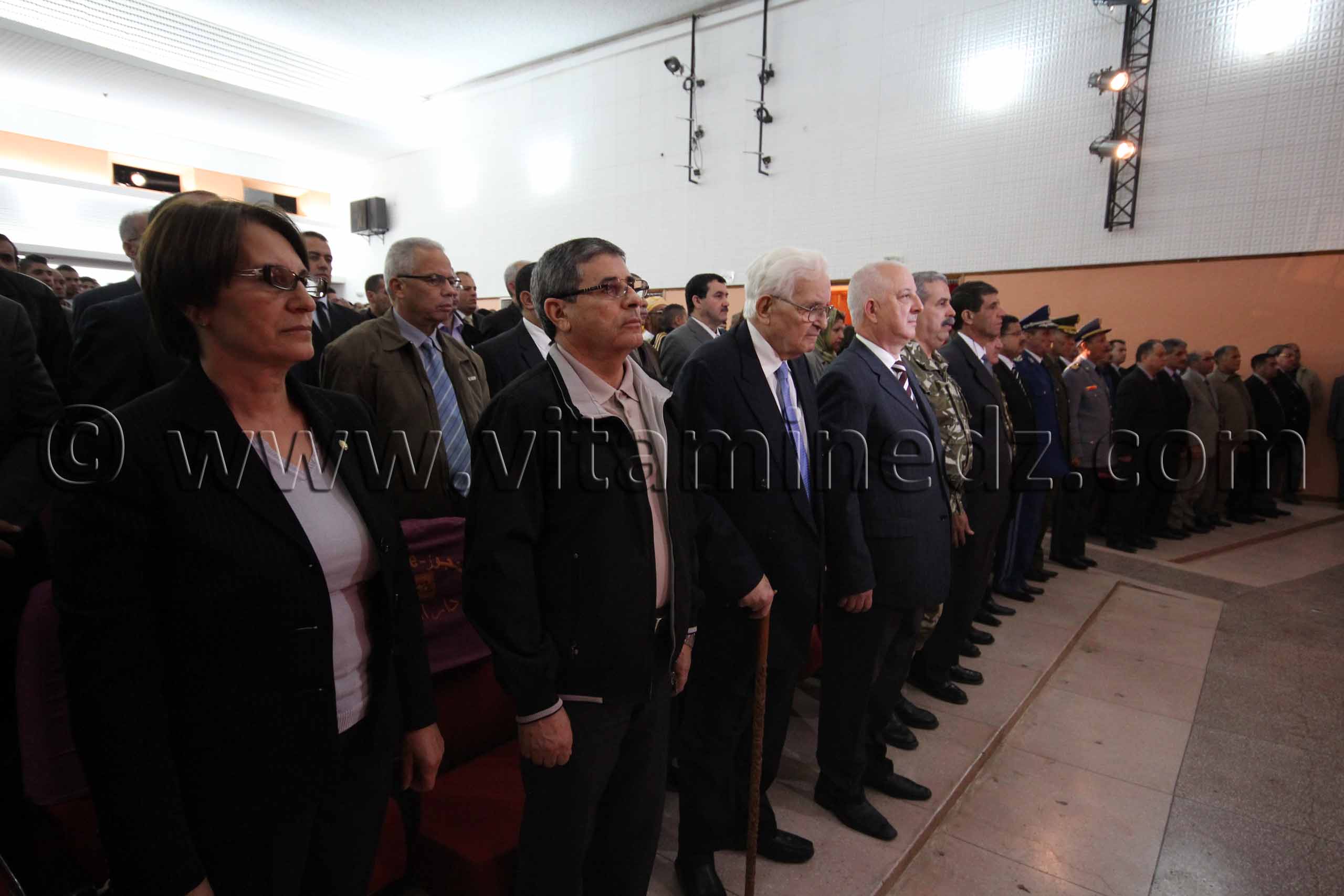 L'hymne National Algérien - Festivités du 1er Novembre 2013 avec la présence du nouveau wali de Tlemcen Abdelhafid Saci Ahmed