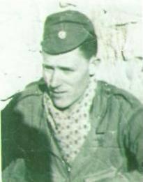 مصطفى تشاكر (10 مارس 1936 في البليدة - 1959)