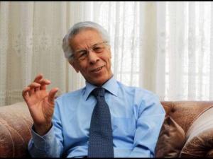 Algérie - Hamrouche interpelle Bouteflika, Gaid Salah et Mediène  A/S de l'avenir de l'Algérie