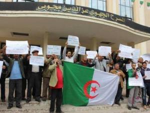 Le mouvement Barakat fait recette à Annaba