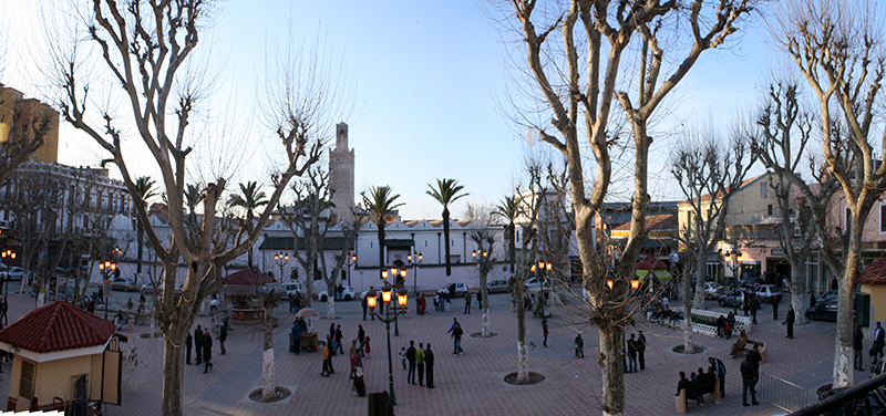 La Grande place de Tlemcen vue des balcons de l'ancienne mairie
