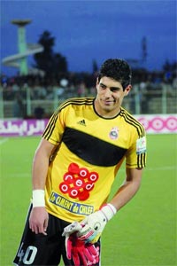 ASO Chlef - Salhi Abdelkader, gardien de but, séduit Halilhodzic