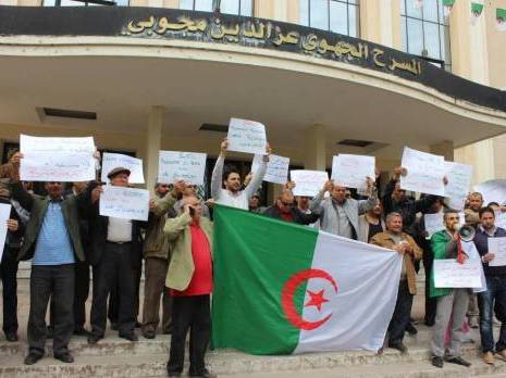 Le mouvement Barakat fait recette à Annaba