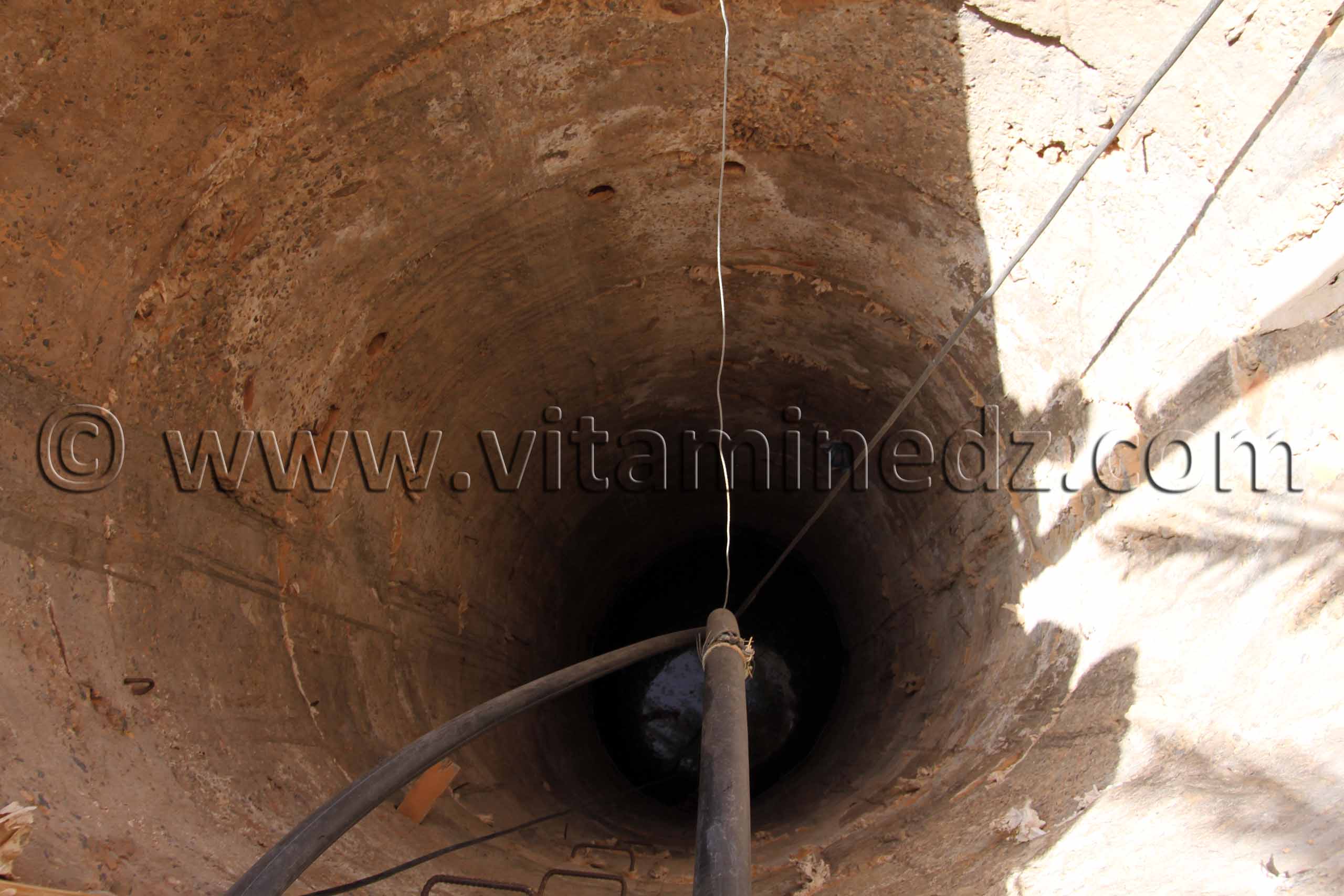 Puits dans l'un des jardins de Guettouf, Commune de Talmine Wilaya d'Adrar