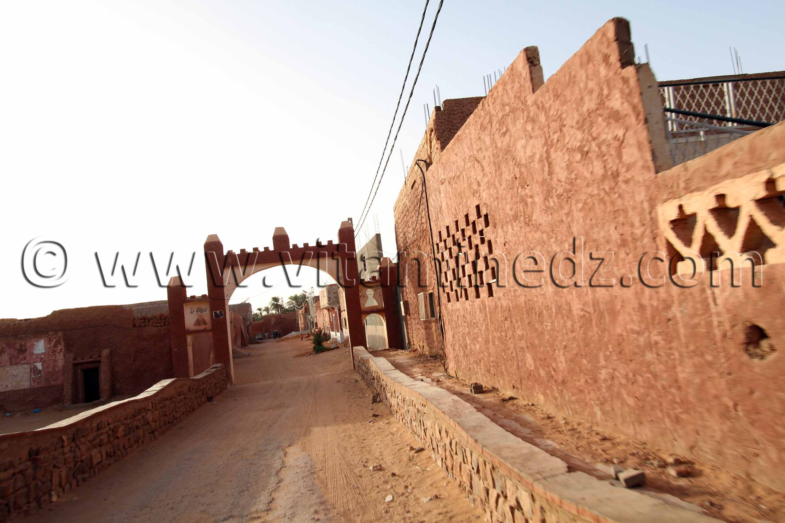 Tourisme Timimoun Entrée du Ksar de Timimoun (porte de Sidi Othmane)