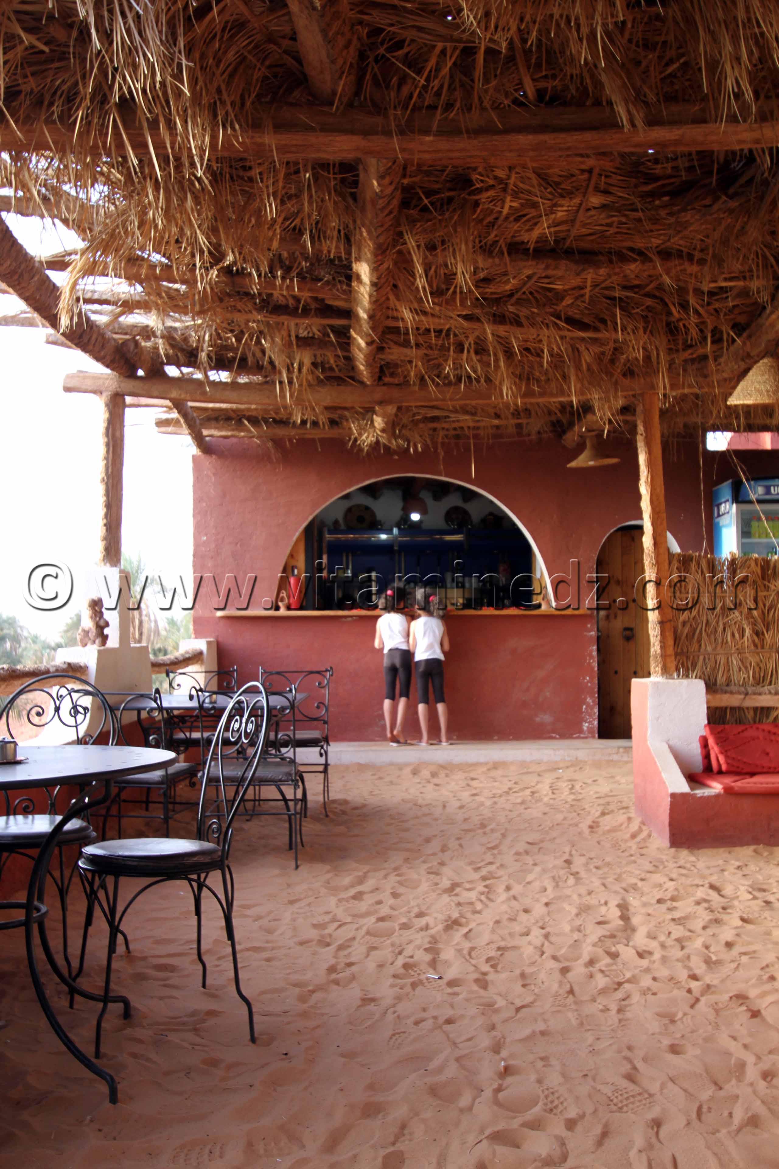 Tourisme Timimoun  Village de Vacances Djenane El Malik dans l'ancien Ksar de Timimoun supplombant sa palmeraie