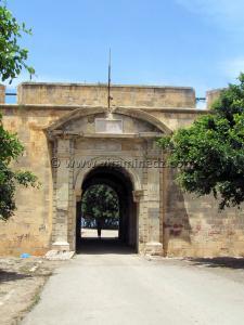 Porte du Rosalcazar ou chateau neuf - Ville d\'Oran