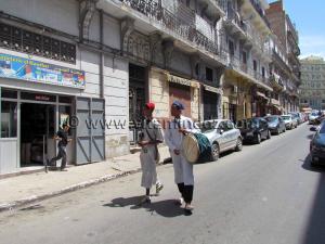 Tbal et Qarkabou, Ville d\'Oran