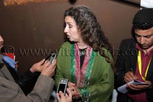 BIOGRAPHIE DE LA COMMISSAIRE D’EXPOSITION  De terre et d\'argile, Exposition de Yasmine Terki (Tlemcen 2011, capitale de la culture islamique)