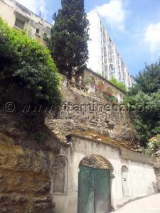 Alger - Bir Mourad Raïs, Rue de frères Aouda