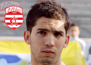 Maghreb - Sollicité par l’USMA et la JSK Abdelmoumen Djabou: «Si je devais quitter le Club Africain, c'est pour aller en Europe»