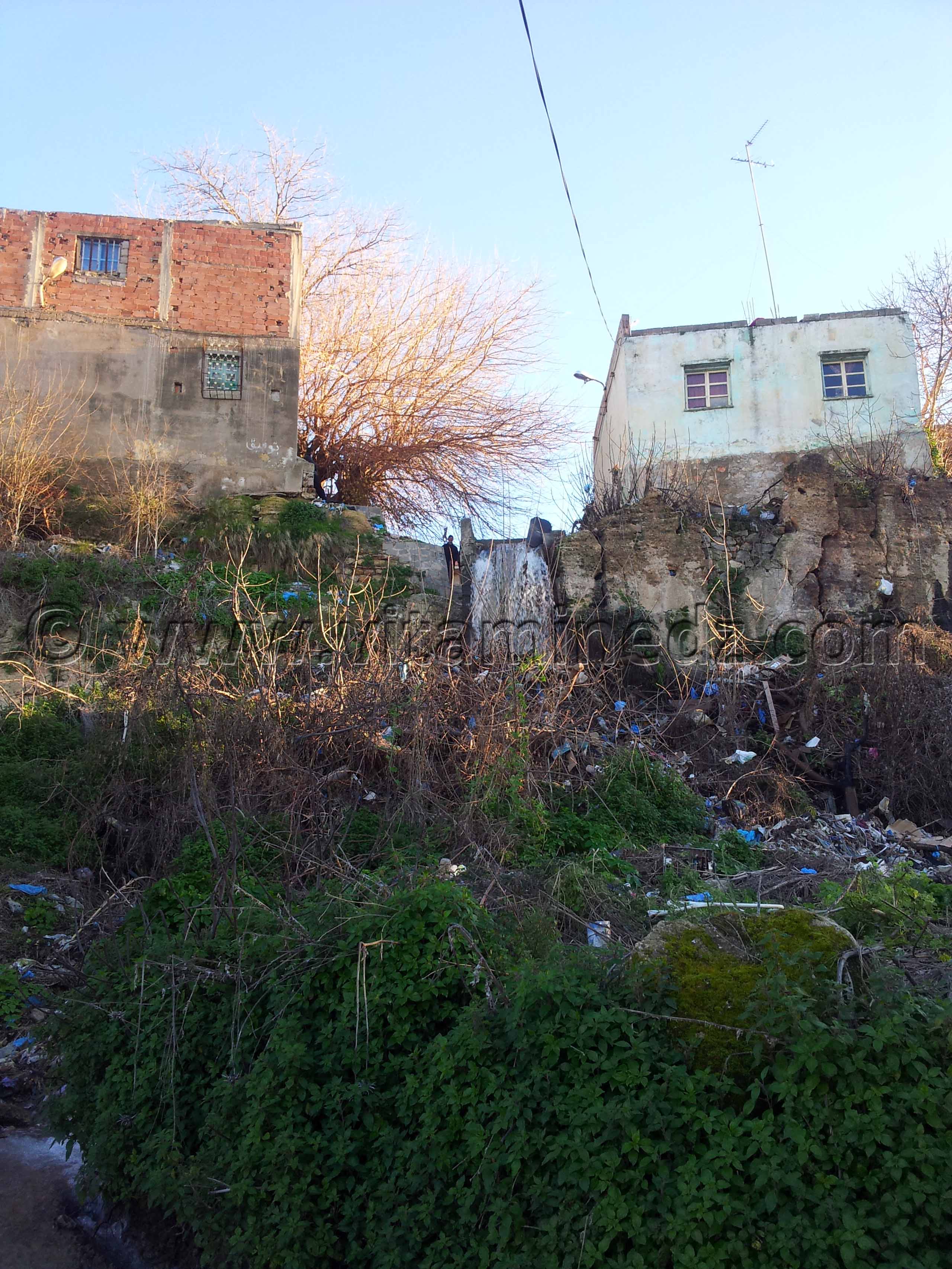 Des égouts à ciel ouvert au vieux quartier de Tlemcen à Agadir