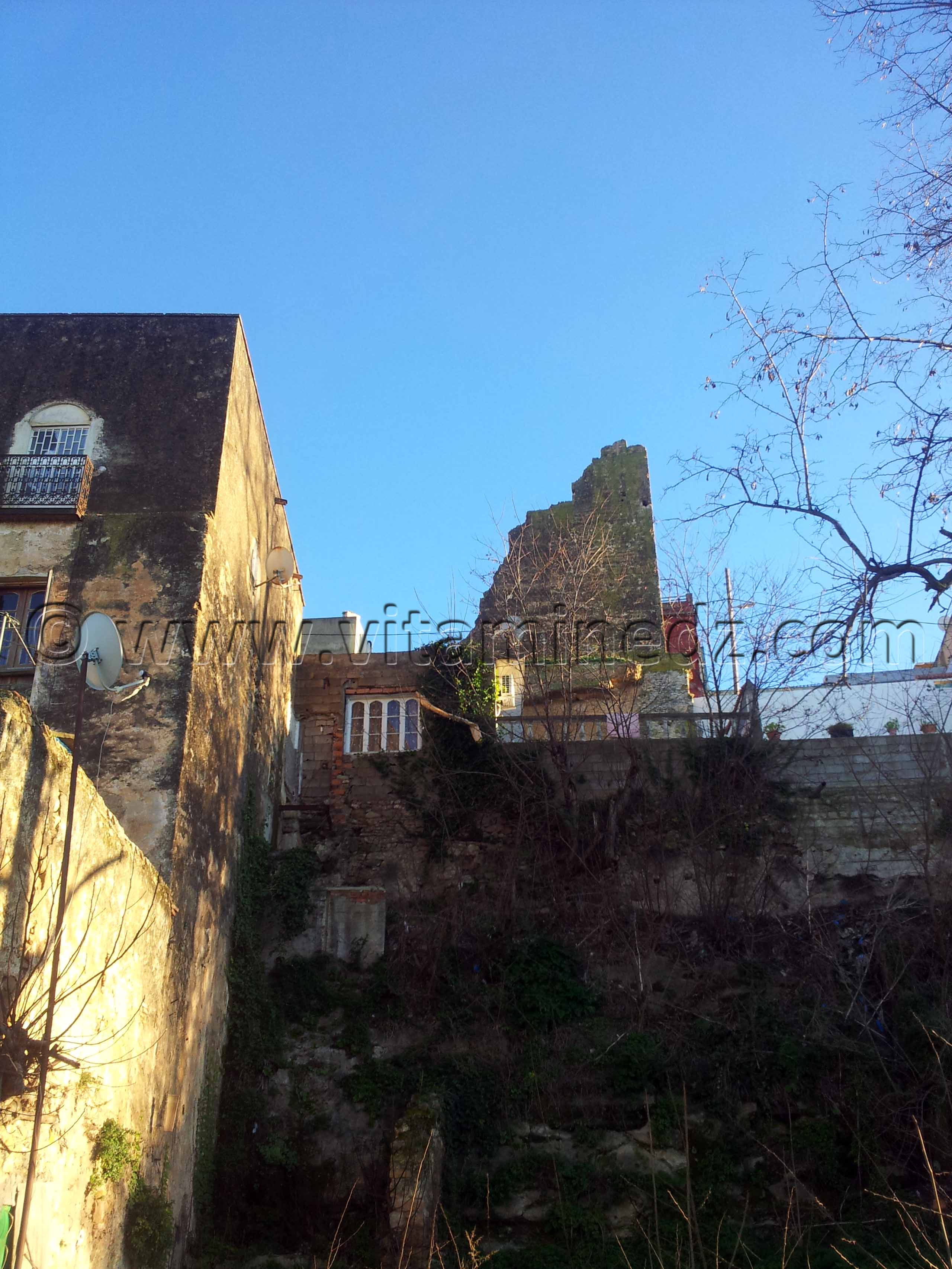 Bab Errouah au vieux quartier de Tlemcen à Agadir, une réhabilitation baclée et inachevée