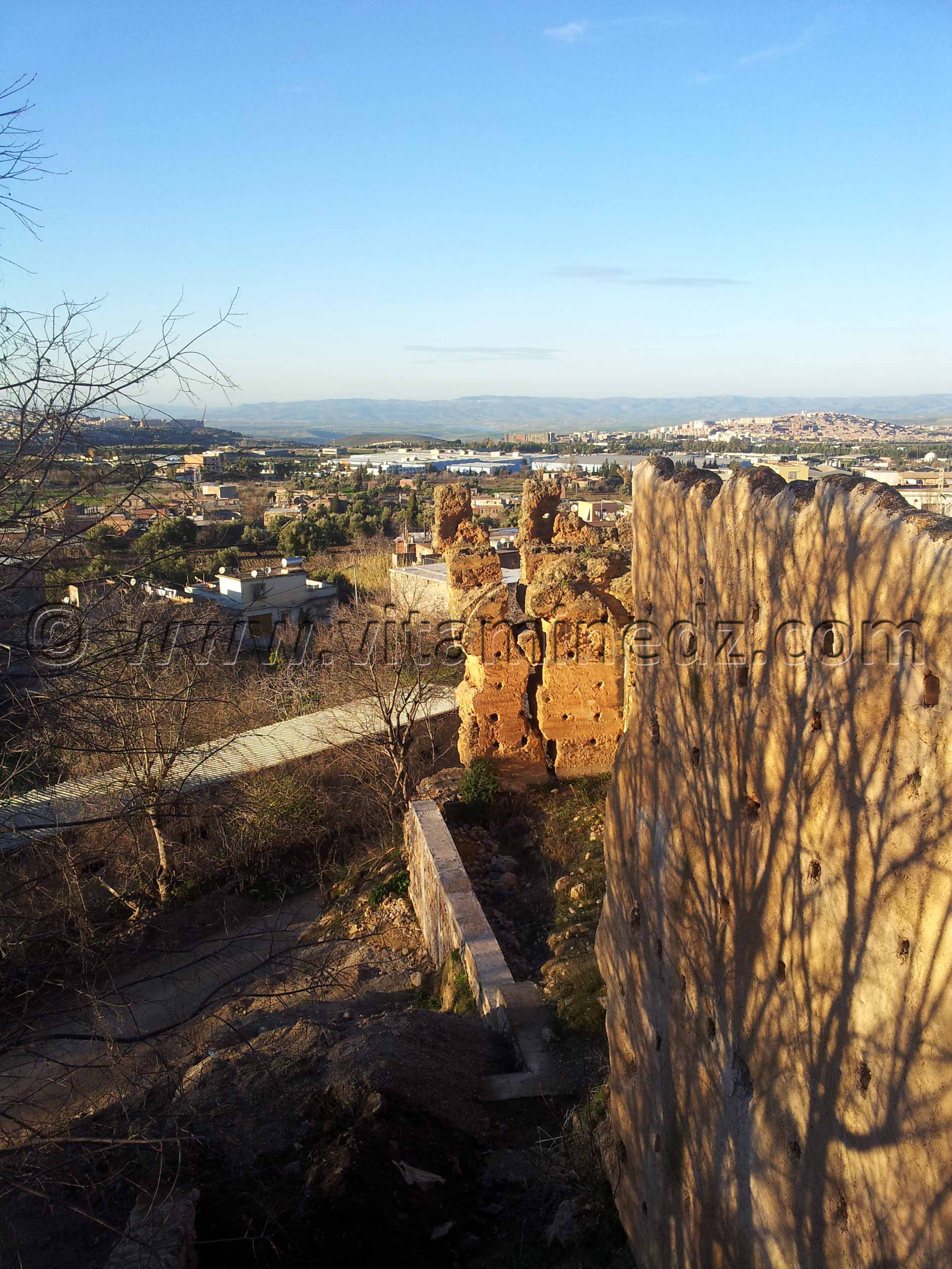 Enceintes et tours au vieux quartier de Tlemcen à Agadir, une réhabilitation baclée et inachevée