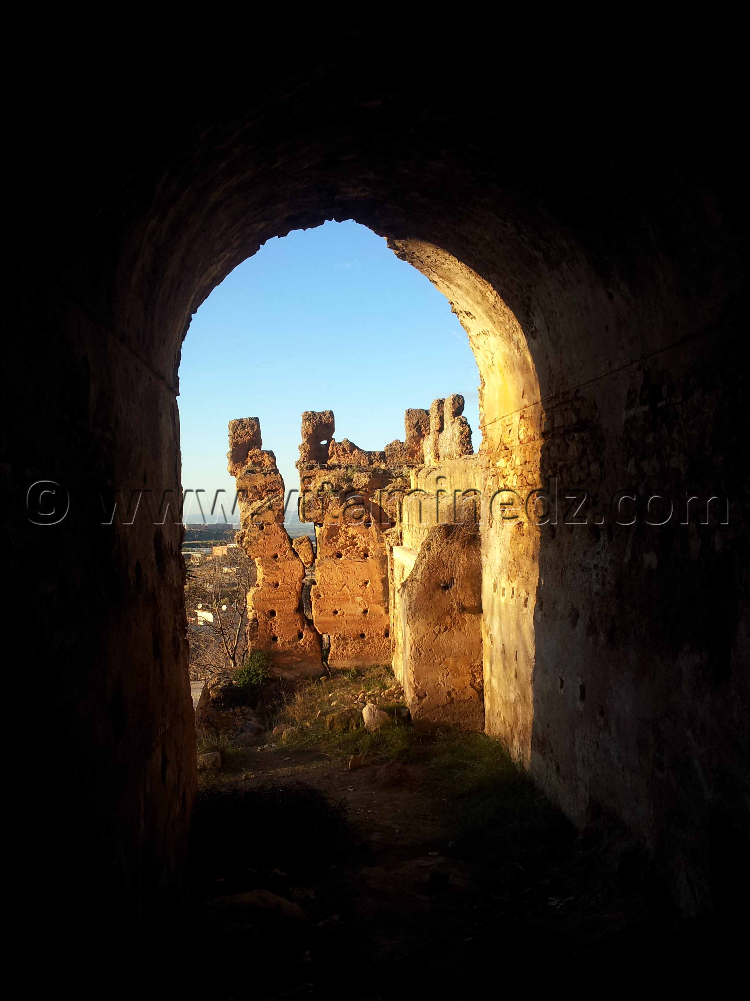Enceintes et tours au vieux quartier de Tlemcen à Agadir, une réhabilitation baclée et inachevée