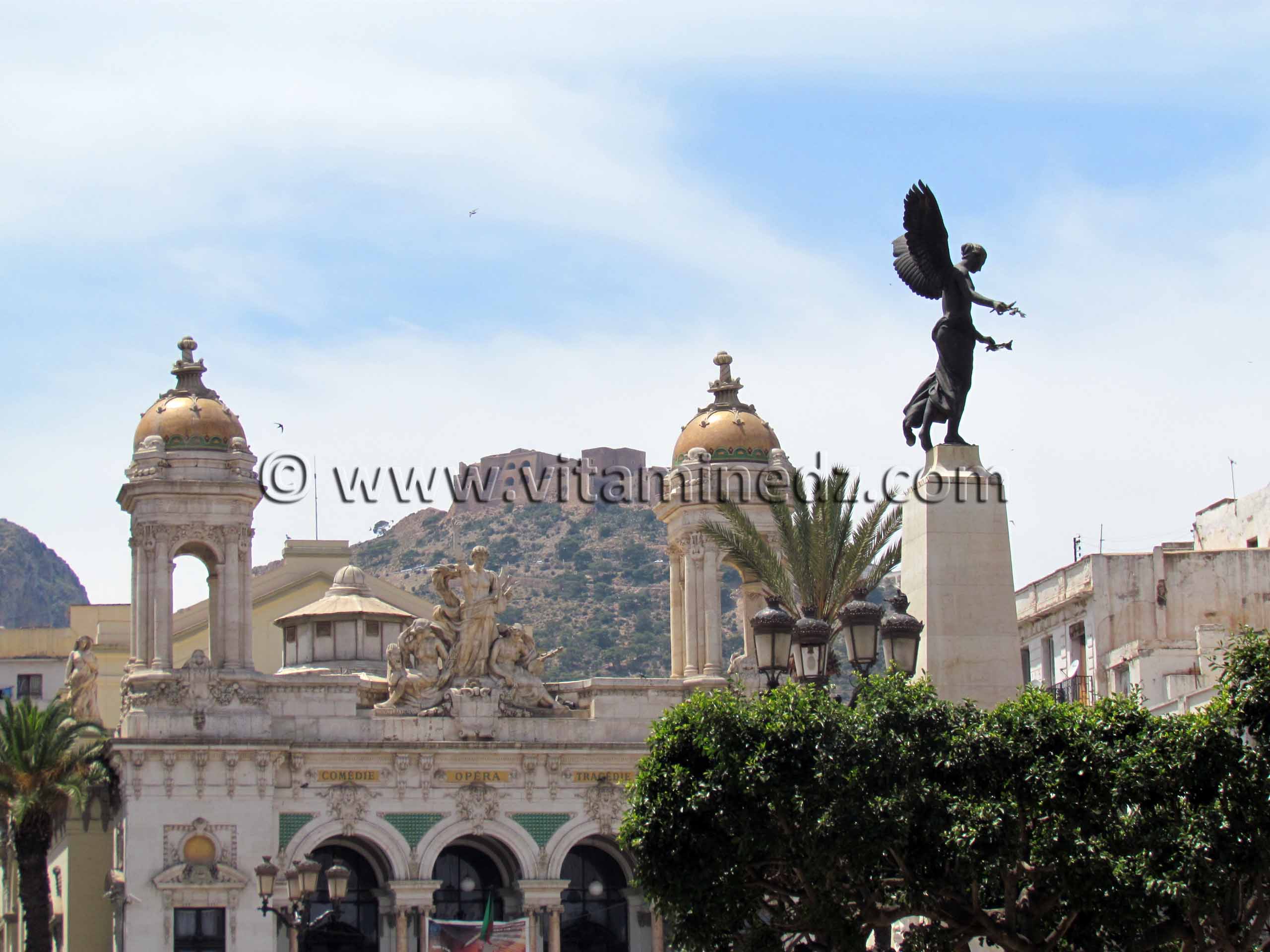 Théatre d'Oran, Place du premier Novembre - Ville d'Oran