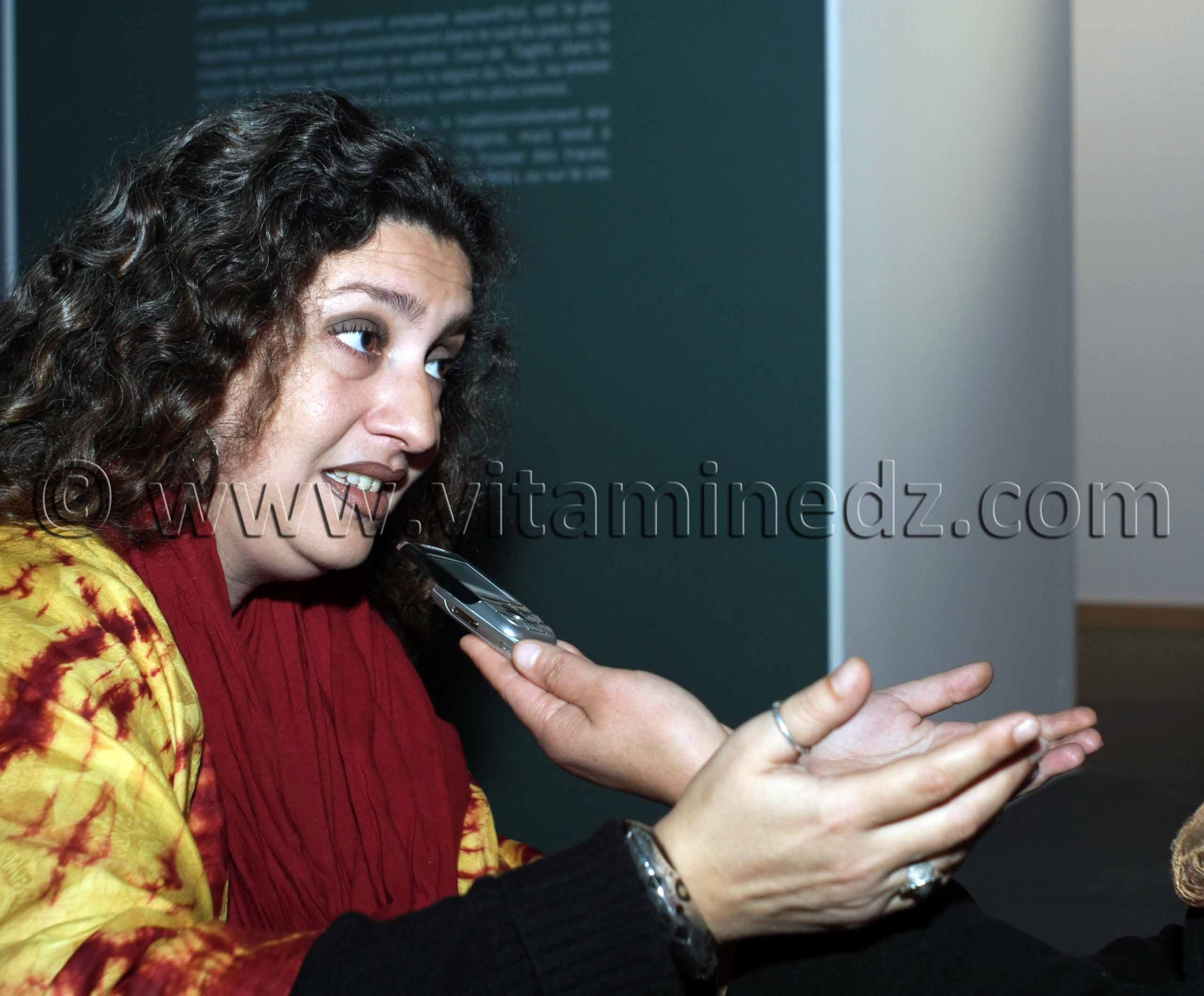 Yasmine Terki. Spécialiste en architecte de terre  Construire une maison en béton à Timimoun n'a pas de sens