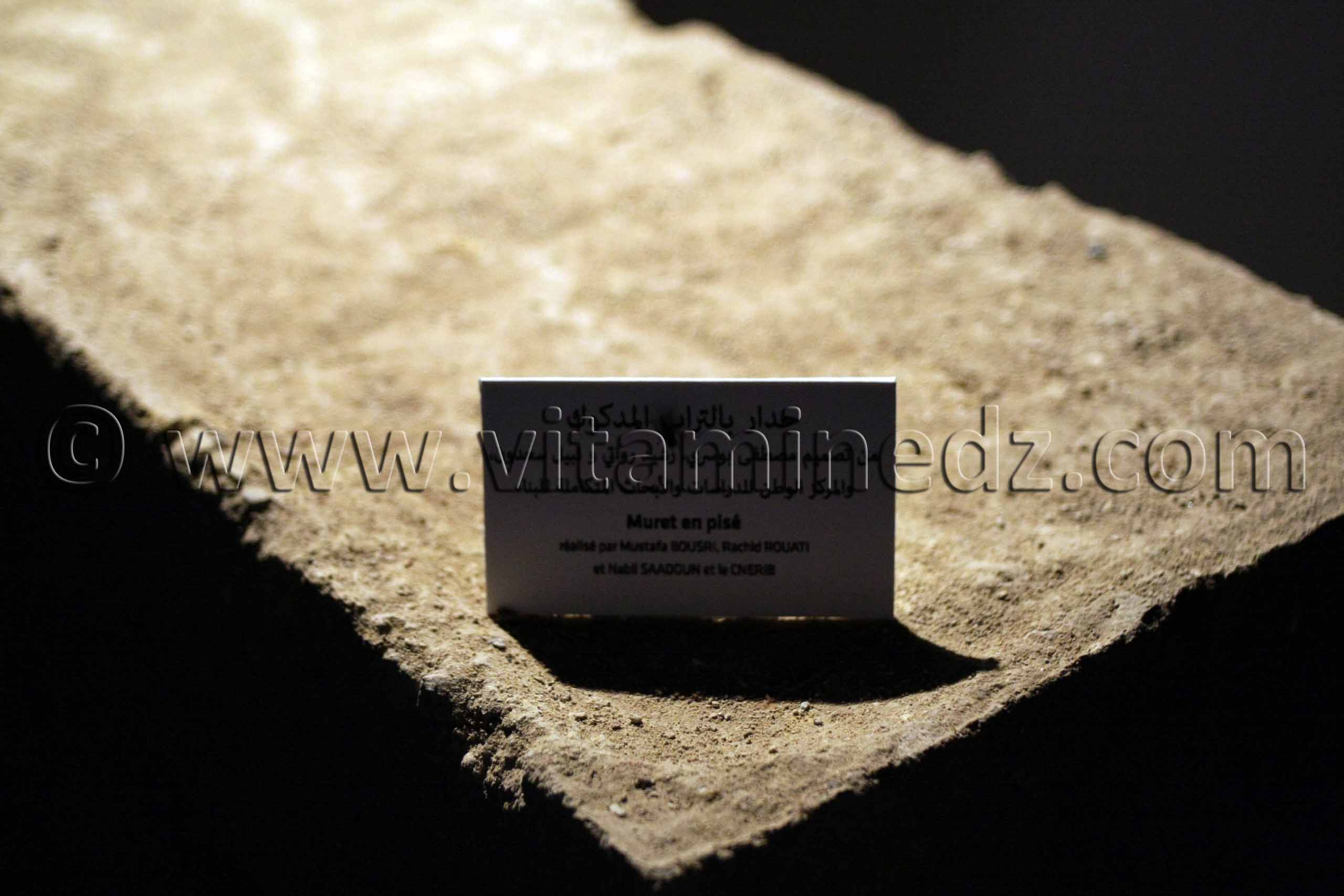 De terre et d'argile, Exposition de Yasmine Terki (Tlemcen 2011, capitale de la culture islamique)