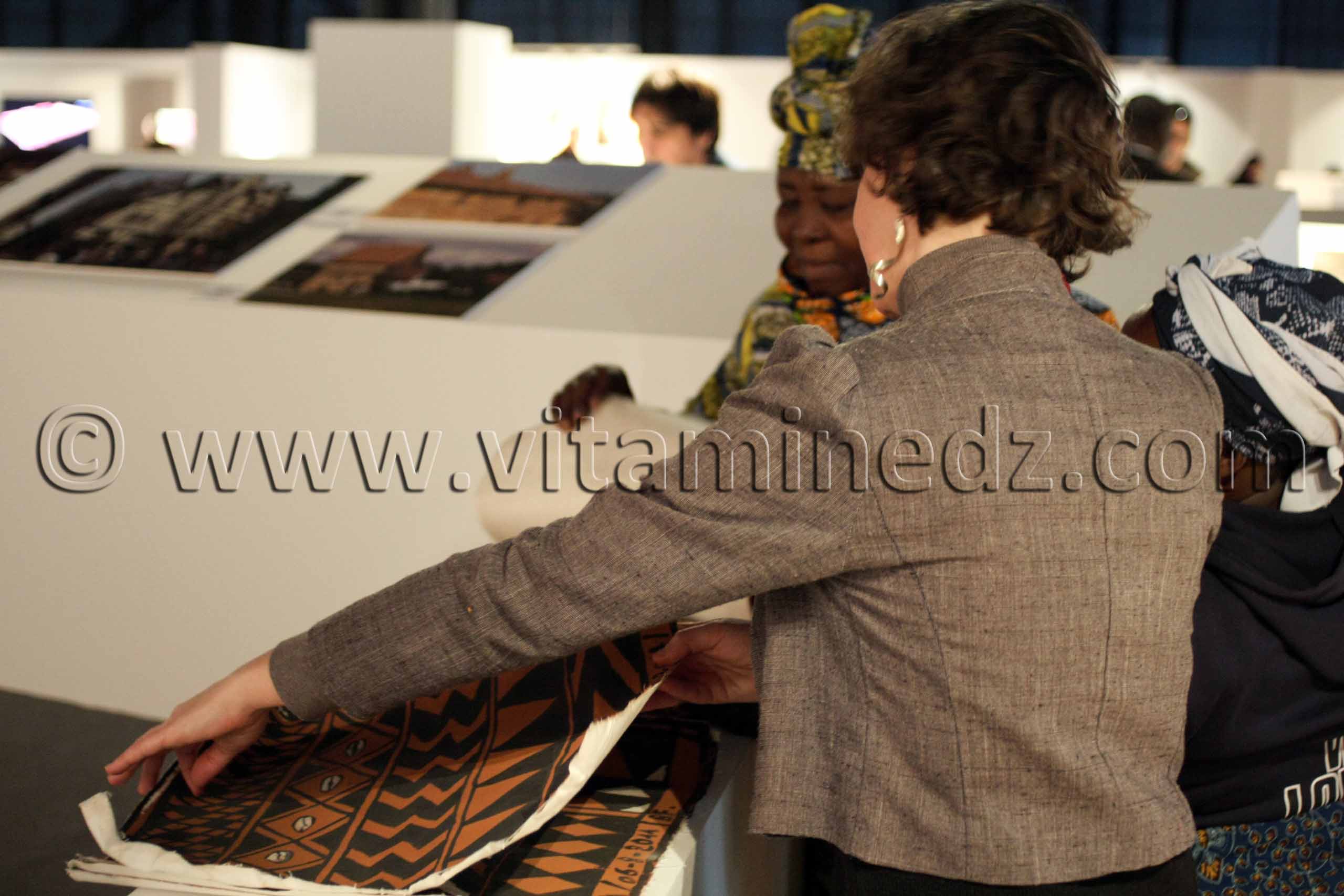 De terre et d'argile, Exposition de Yasmine Terki (Tlemcen 2011, capitale de la culture islamique)