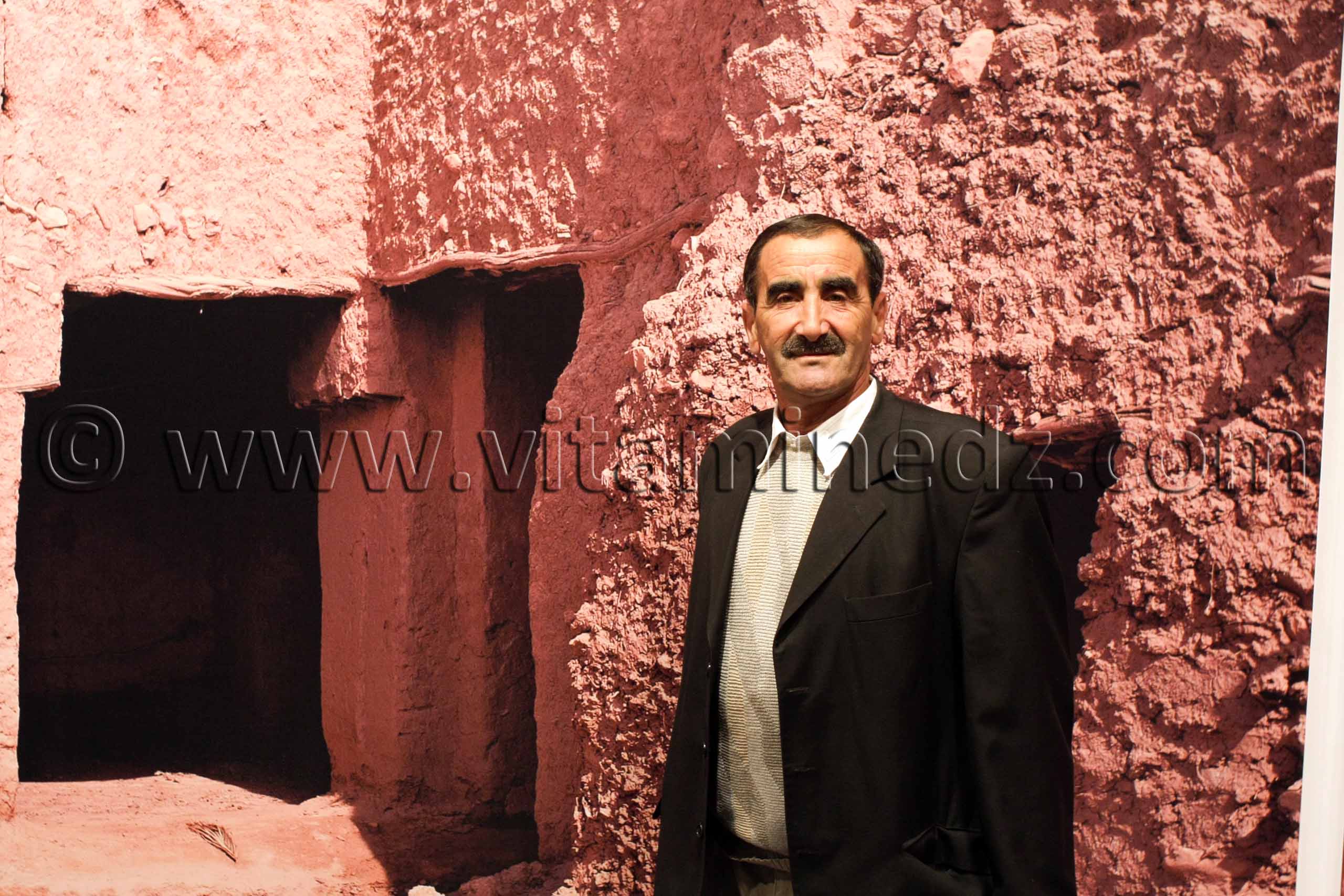 De terre et d'argile, Exposition de Yasmine Terki (Tlemcen 2011, capitale de la culture islamique)