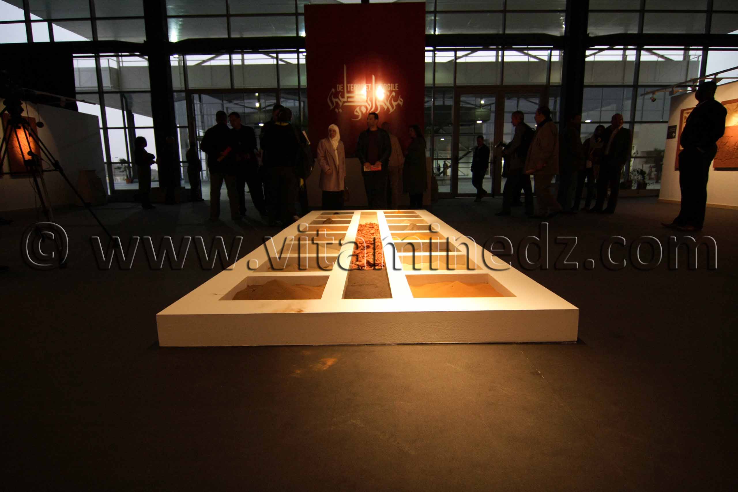 De terre et d'argile, Exposition de Yasmine Terki (Tlemcen 2011, capitale de la culture islamique)