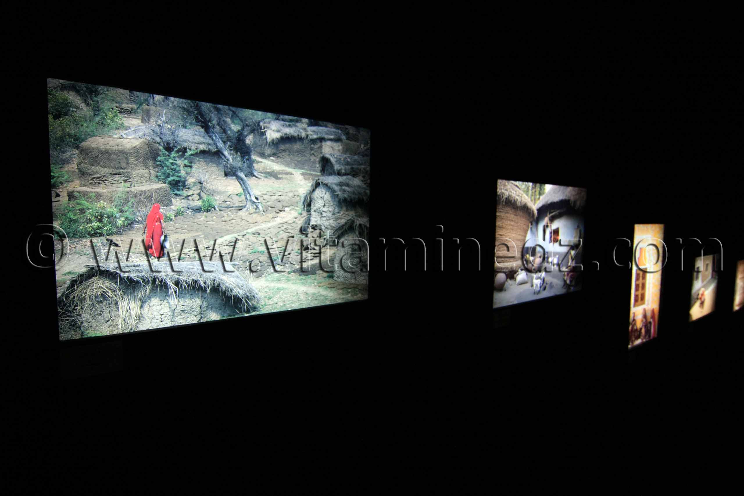 De terre et d'argile, Exposition de Yasmine Terki (Tlemcen 2011, capitale de la culture islamique)