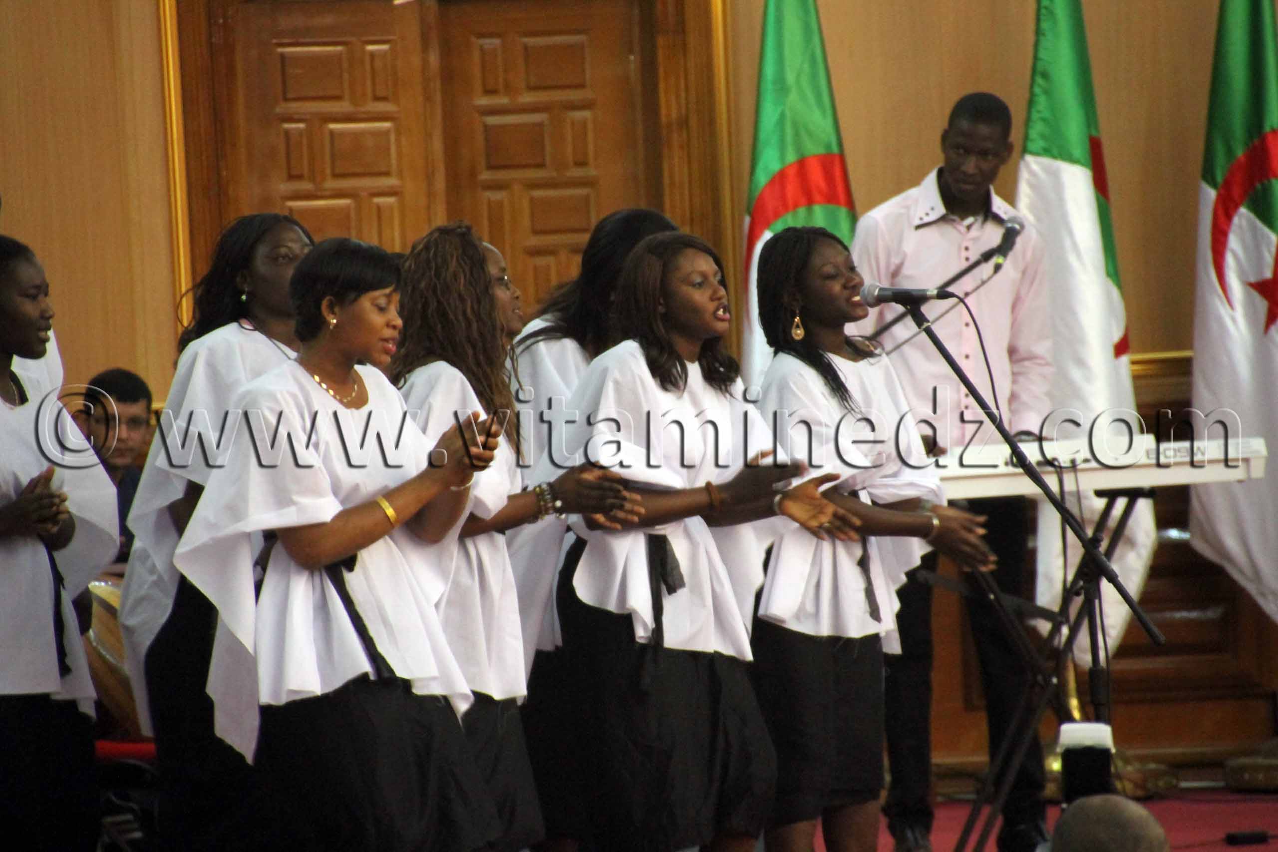 Tlemcen - Journée Culturelle Africaine, groupe d'étudiantes africaines