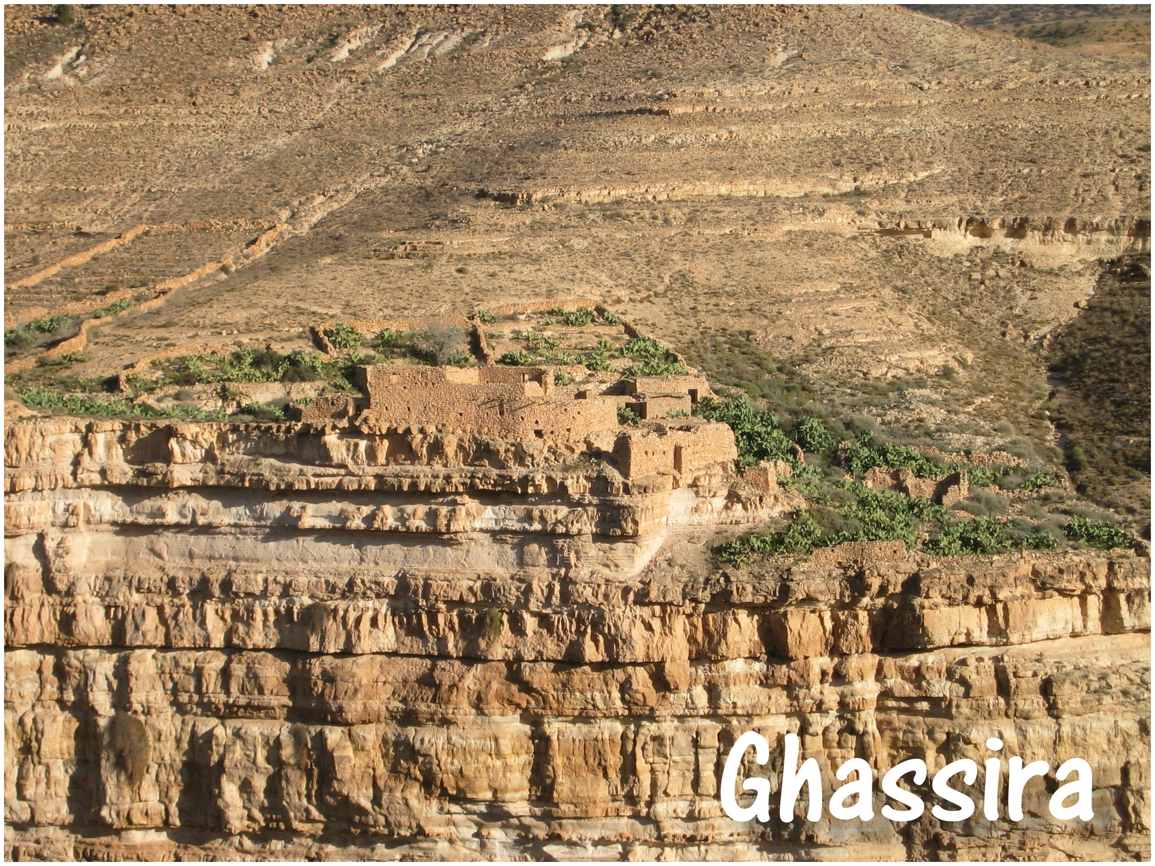 Les Balcons du Ghoufi Commune Ghassira - Daira T'kout - Wilaya de Batna