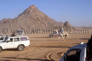Course des dromadaires au 3ème festival Amni dans la région de Tit (40 Km au nord de Tamanrasset)