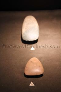 Pierres prehistoriques, Tamanrasset, Musée de l\'Ahaggar (parc culturel de l’Ahaggar)