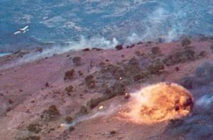 Napalm sur le djebel chélia