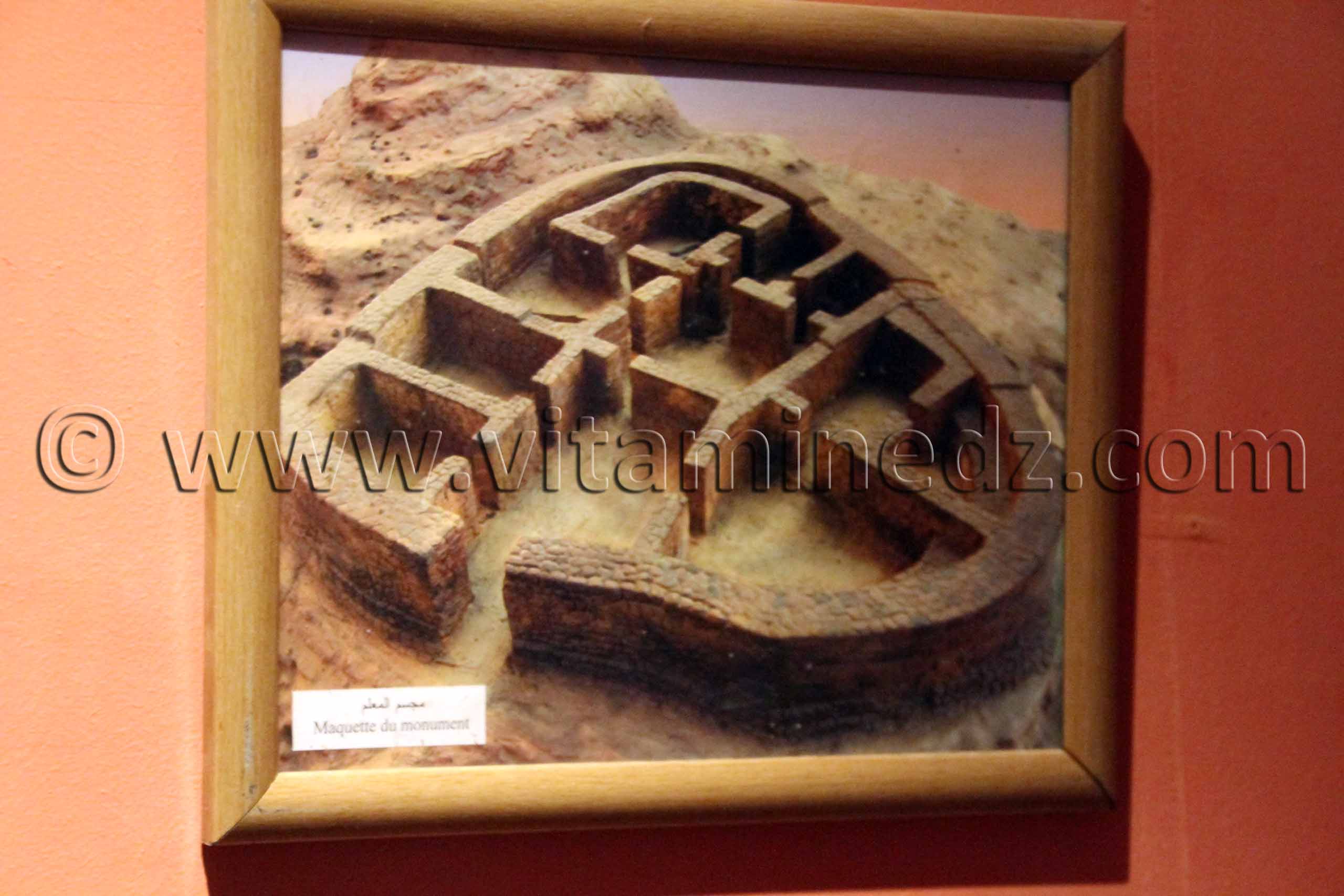 Maquette du tombeau de Tin Hinan exposée au musée du Bardo à Alger.