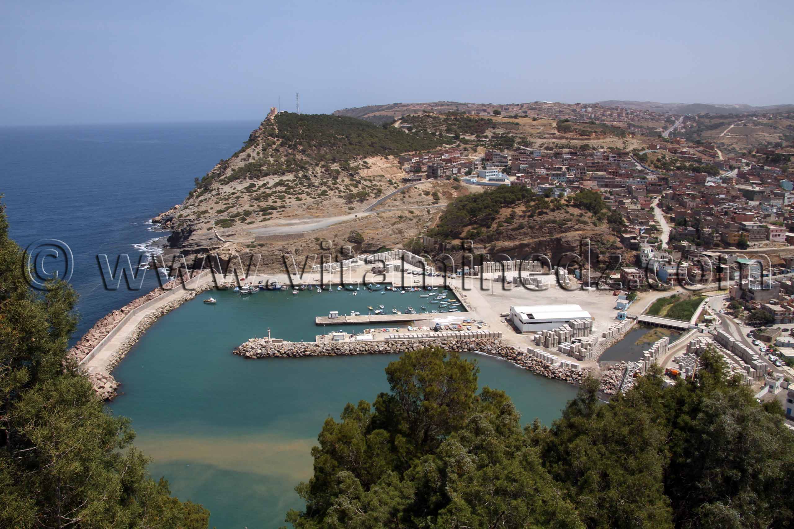 Deux milliards de dinars pour l'aménagement du port de Honaine