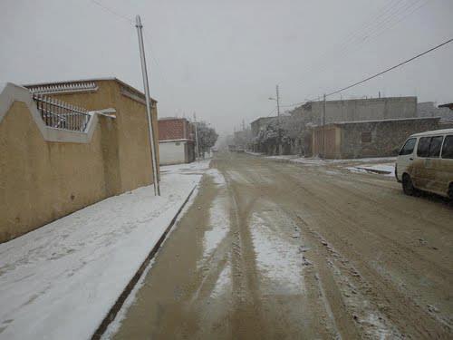 Devant l' A.P.C de m'sara