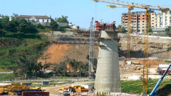 La construction du viaduc transrhumel de Constantine entièrement achevée (responsable)