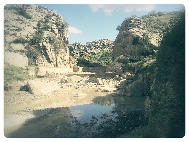 Jar el kifan ***ou foum el barrage ***près de la famille tagharist