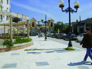 قسنطينة - بعد خمس سنوات من إعادة تجهيز ساحة كركري تنحط