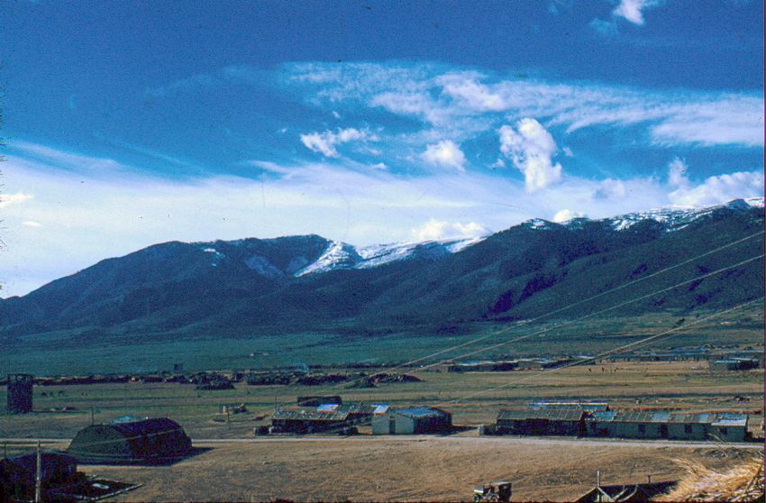 L e village de Bouhmama et le mont de chélia en hiver
