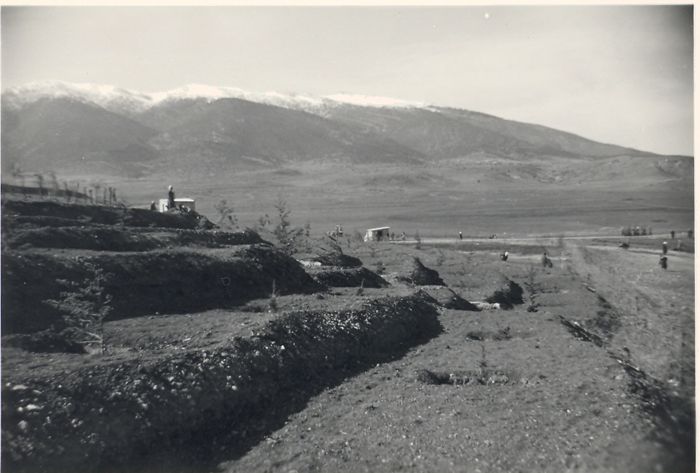 Constructions de dépendances à la SAS et Plantations.