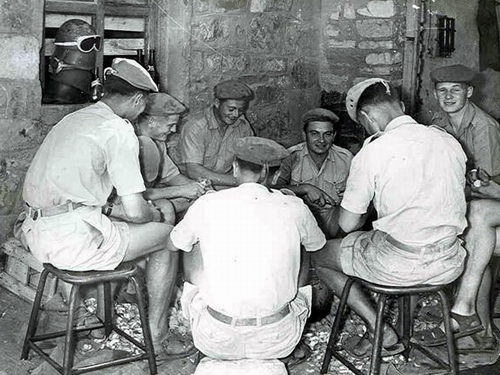 Corvée pluches pomme de terre Campd de Bouhmama Khenchela