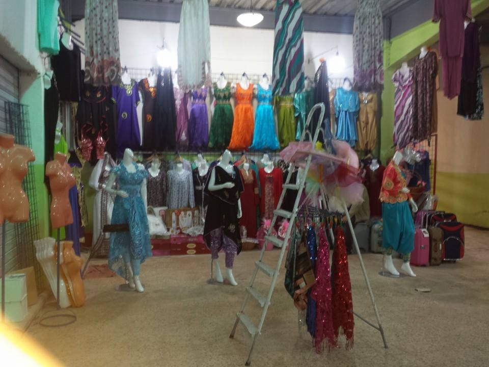 مركز تجاري بخنشلة