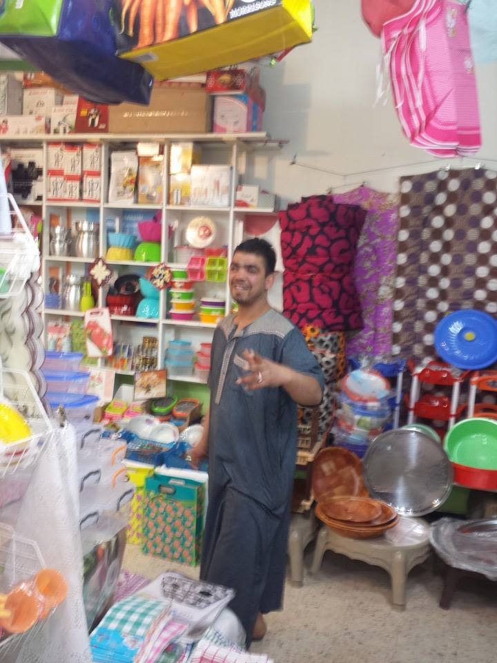 مركز تجاري بخنشلة