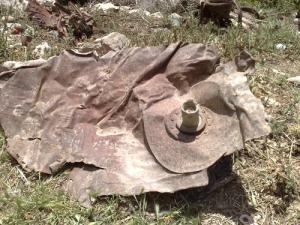 le reste d'un avion de chasse française .