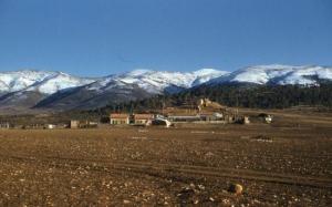 Bouhmama  en plein hiver la neige couvre le djebel Chélia