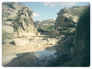 جار الكيفان بالقرب من عائلة تاغاريست