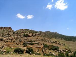 Foum Tagharist là où l'on construit le barrage de Yabous