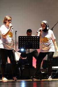 Leila Borsali et Meriem Benallal  Concert en faveur des enfants autistes organisé par des musiciens tlemceniens