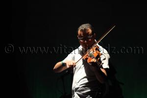 Khalil Baba Ahmed Concert en faveur des enfants autistes organisé par des musiciens tlemceniens