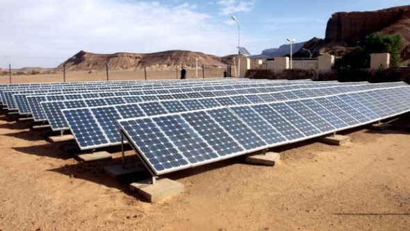 جلفة: توزيع 900 صفيحة شمسية قريبا في المناطق الريفية