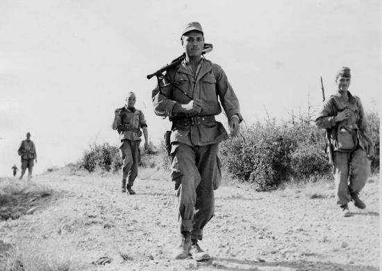 Retour   d'un ratissage  Amar le tireur de la F M